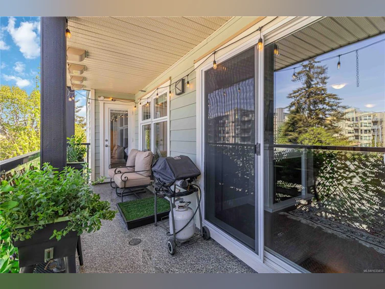 307-2881 Peatt Road, Langford, BC, V9B 3V7 - 36