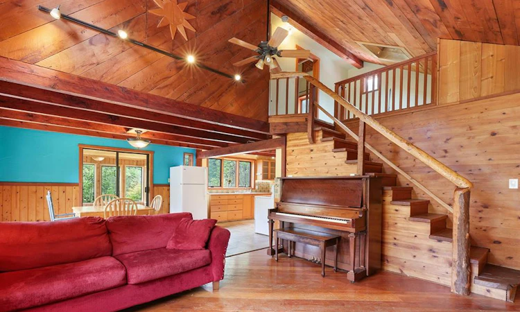 9210 Mcfarlane Road