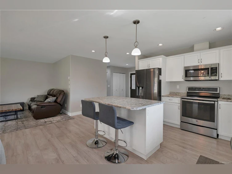 3965 Leeming Road, Campbell River, BC, V9H 1H2 - 3