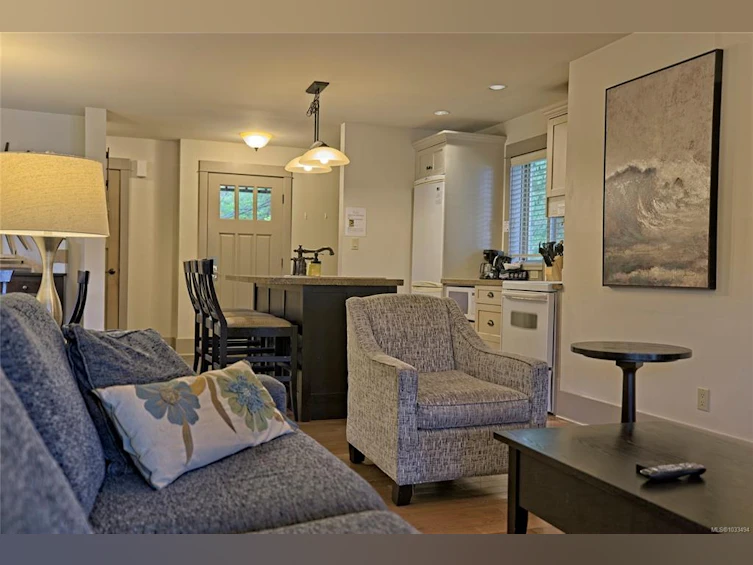 38-315 Robinson Road, Salt Spring Island, BC, V8K 1P7 - 17