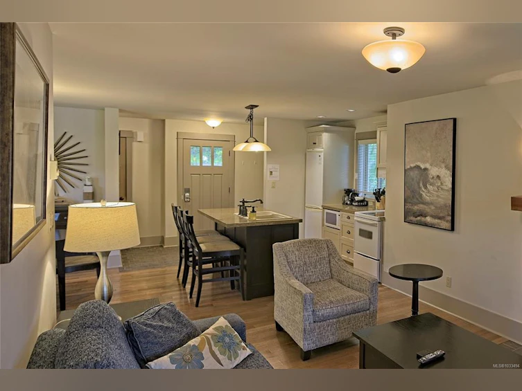 38-315 Robinson Road, Salt Spring Island, BC, V8K 1P7 - 16