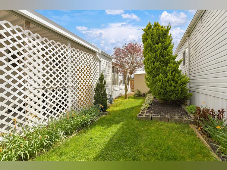8-7401 Central Saanich Road, Central Saanich, BC, V8M 2B5 - 19