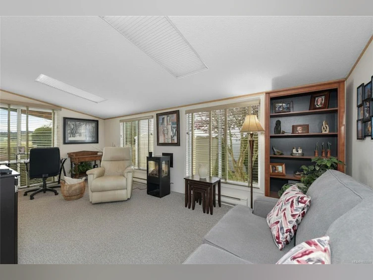 8-7401 Central Saanich Road, Central Saanich, BC, V8M 2B5 - 7