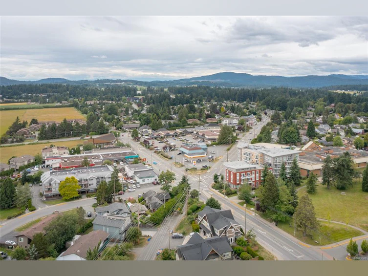 8-7401 Central Saanich Road, Central Saanich, BC, V8M 2B5 - 31
