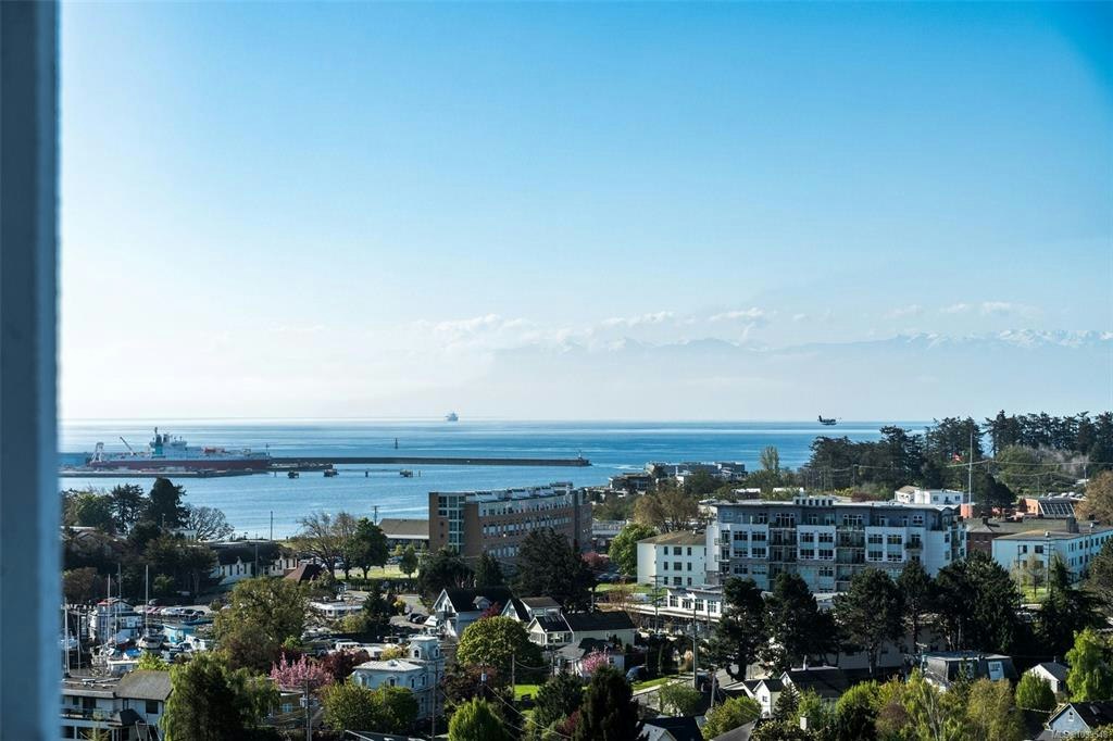 807-899 Esquimalt Road, Esquimalt, BC, V9A 3M5