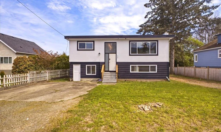 428 Howard Avenue
