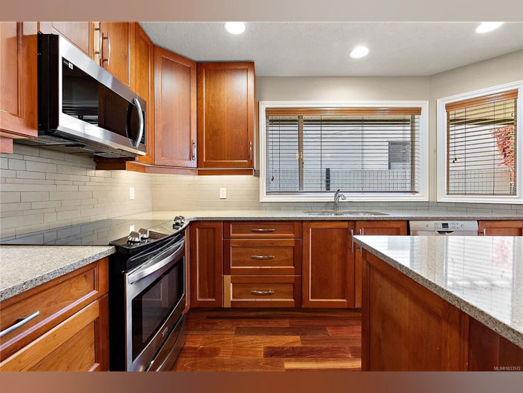 1-9675 First Street, Sidney, BC, V8L 3C8 - 12