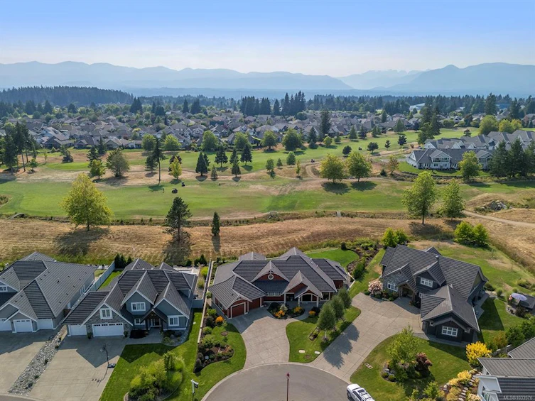 2652 Sheffield Crescent, Courtenay, BC, V9N 0E4 - 7