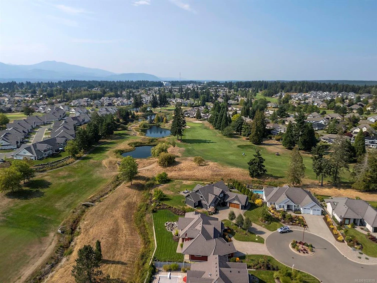 2652 Sheffield Crescent, Courtenay, BC, V9N 0E4 - 8