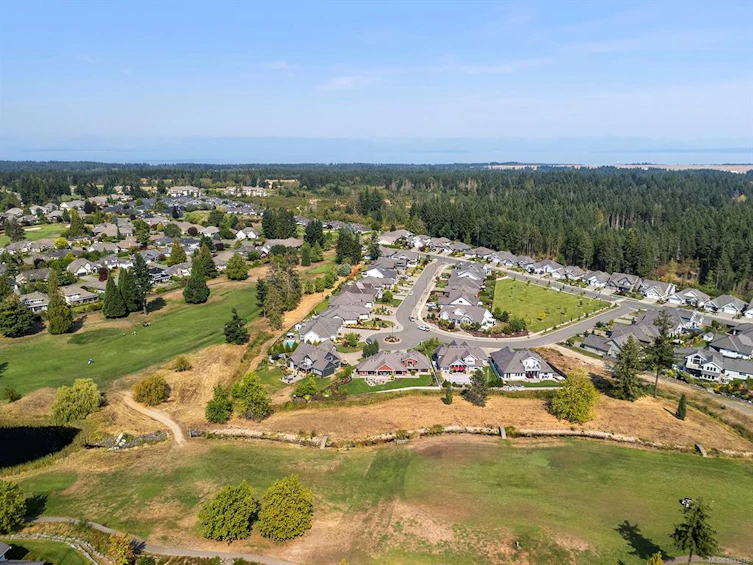 2652 Sheffield Crescent, Courtenay, BC, V9N 0E4 - 5