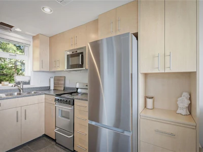 1006 Seventh Avenue - 3