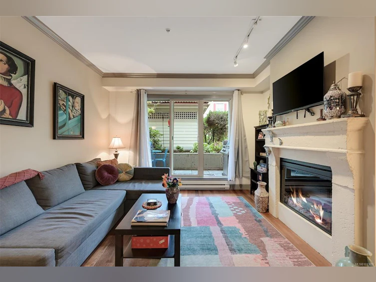 204-1620 Mckenzie Avenue, Saanich, BC, V8N 0A1 - 4