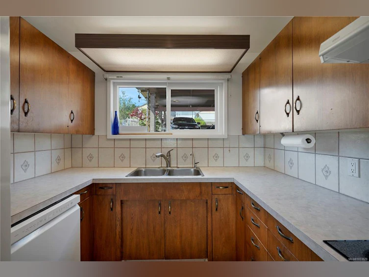 52 S Murphy Street, Campbell River, BC, V9W 1Y4 - 15