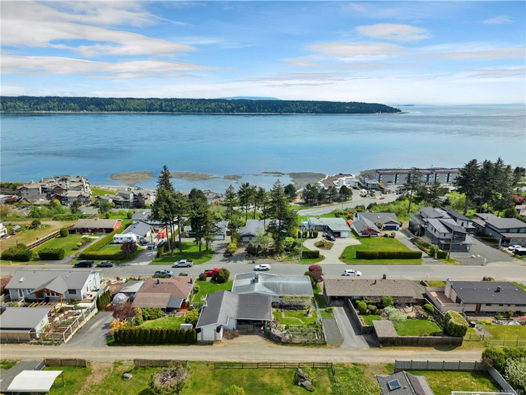 52 S Murphy Street, Campbell River, BC, V9W 1Y4 - 35