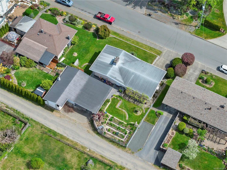 52 S Murphy Street, Campbell River, BC, V9W 1Y4 - 64