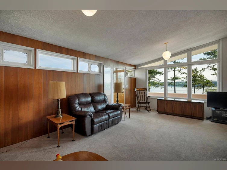 52 S Murphy Street, Campbell River, BC, V9W 1Y4 - 5