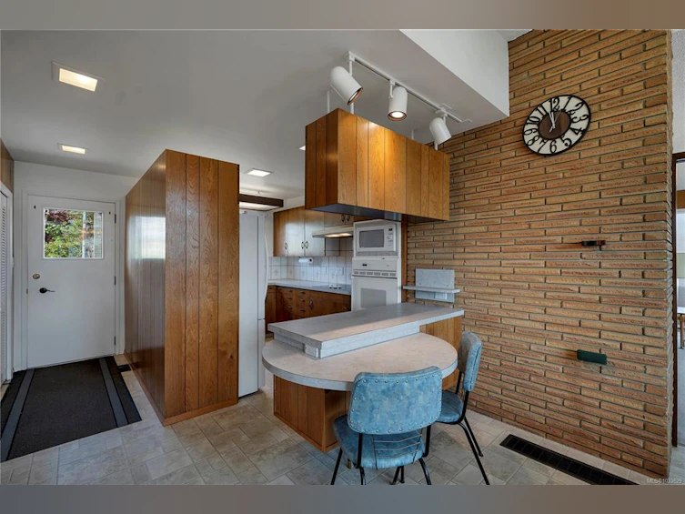 52 S Murphy Street, Campbell River, BC, V9W 1Y4 - 12