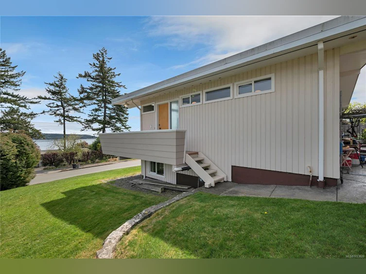 52 S Murphy Street, Campbell River, BC, V9W 1Y4 - 39
