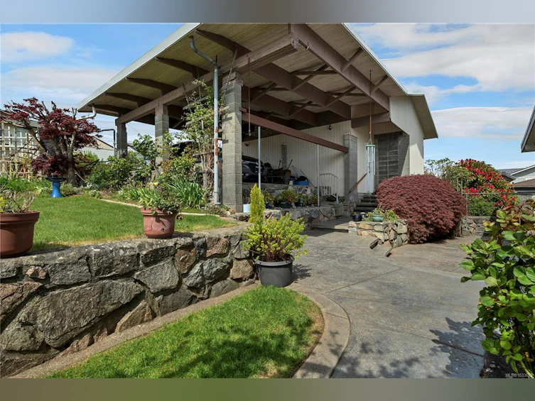 52 S Murphy Street, Campbell River, BC, V9W 1Y4 - 41