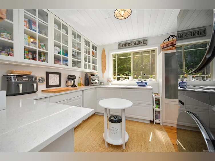 430 Mckercher Road, Mayne Island, BC, V0N 2J2 - 30