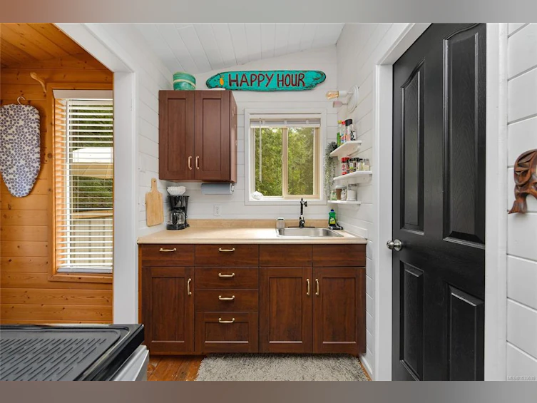 430 Mckercher Road, Mayne Island, BC, V0N 2J2 - 49