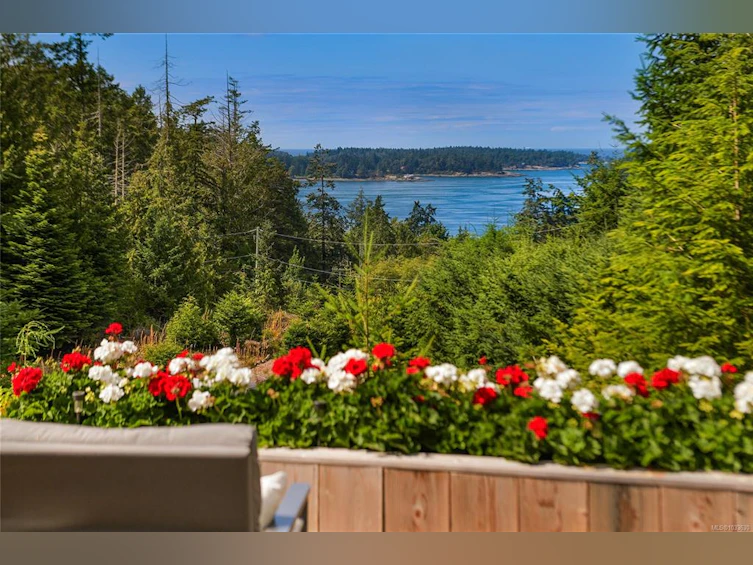 430 Mckercher Road, Mayne Island, BC, V0N 2J2 - 9