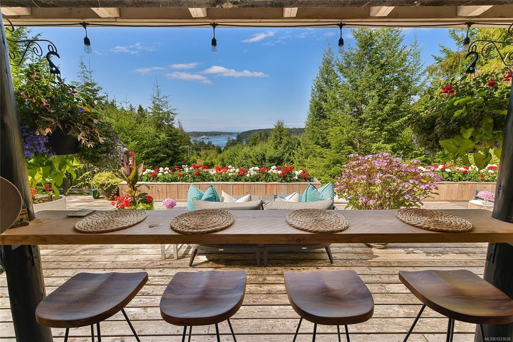 430 Mckercher Road, Mayne Island, BC, V0N 2J2