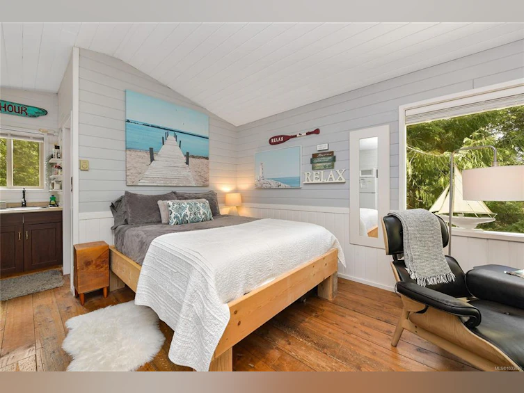 430 Mckercher Road, Mayne Island, BC, V0N 2J2 - 46