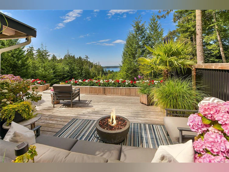 430 Mckercher Road, Mayne Island, BC, V0N 2J2 - 3