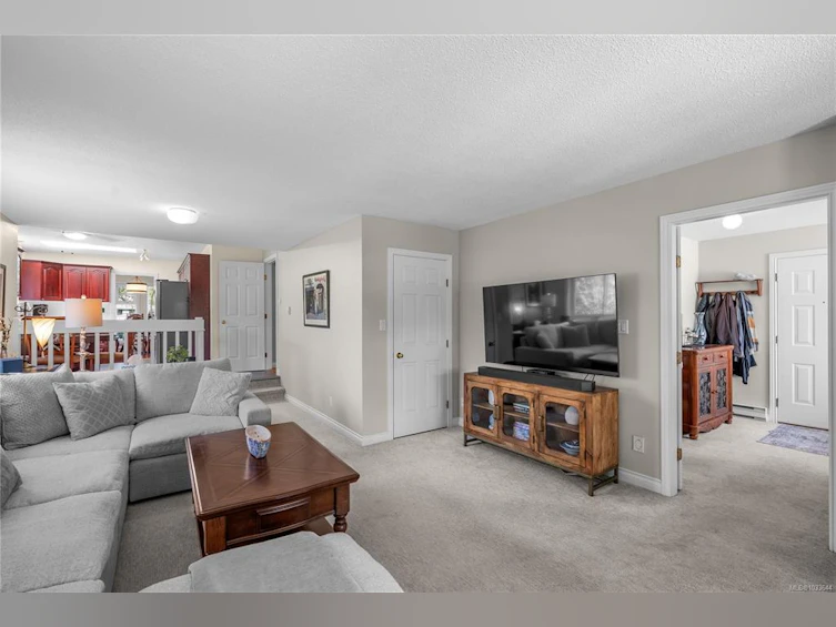 4705 Sunnymead Way, Saanich, BC, V8Y 2Z9 - 26