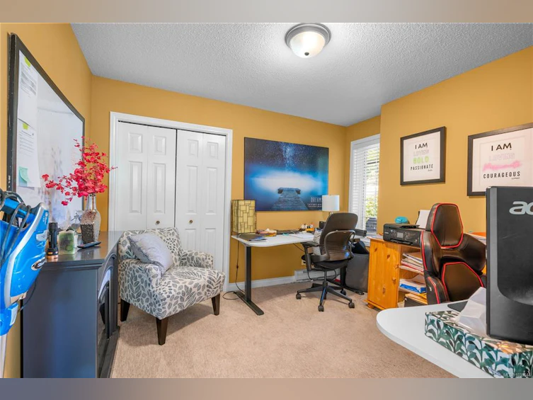 4705 Sunnymead Way, Saanich, BC, V8Y 2Z9 - 43