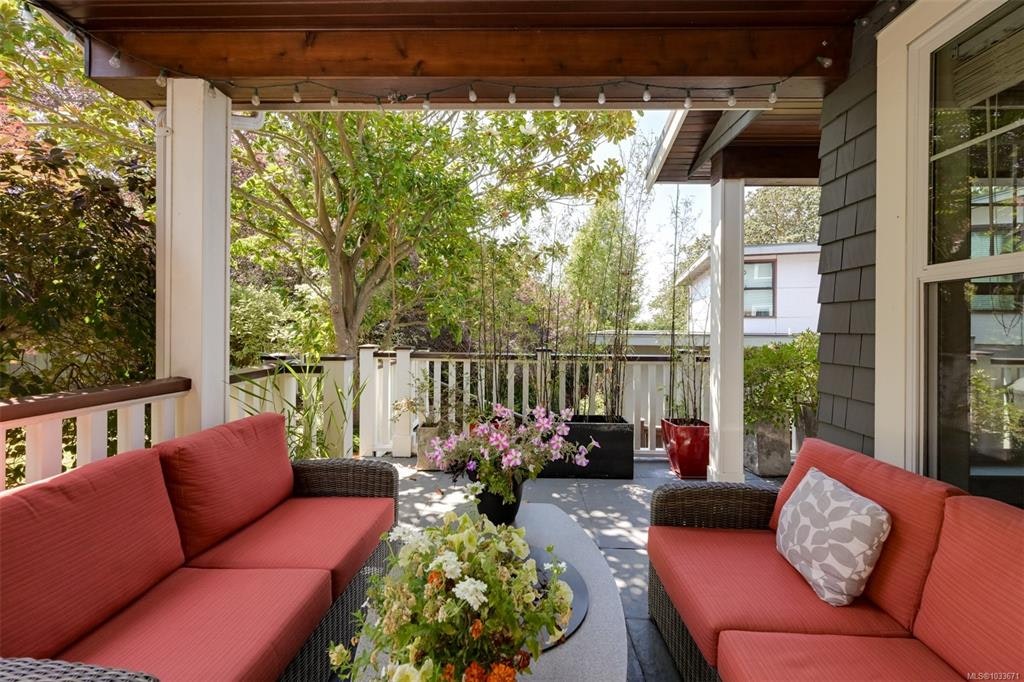 12 Briar Place, Victoria, BC, V8S 3J5 - 20