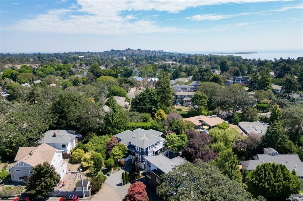 12 Briar Place, Victoria, BC, V8S 3J5 - 73