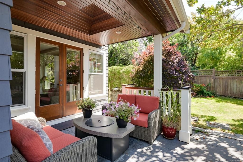 12 Briar Place, Victoria, BC, V8S 3J5 - 18