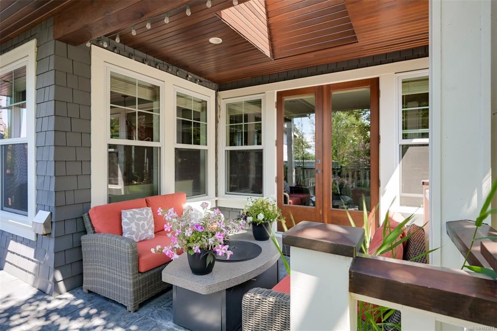 12 Briar Place, Victoria, BC, V8S 3J5 - 17