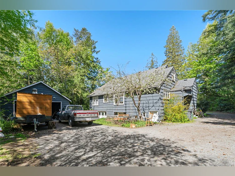 2895 Murray Drive, Saanich, BC, V9A 2S6 - 5