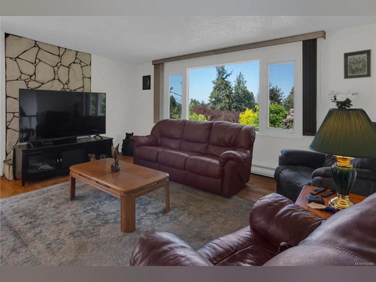 7937 Southwind Drive, Nanaimo, BC, V0R 2H0 - 7