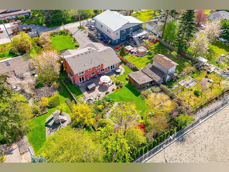 4094 Balsam Drive, Cobble Hill, BC, V8H 0E8 - 6