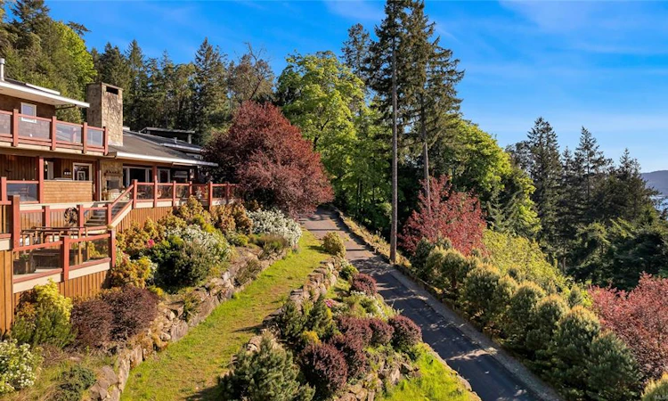 219 Pringle Farm Road