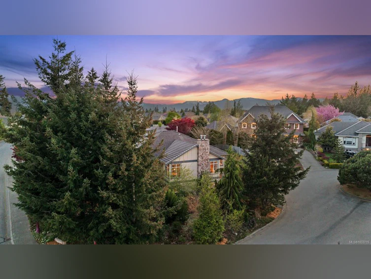3363 Majestic Drive, Courtenay, BC, V9N 9X6 - 92