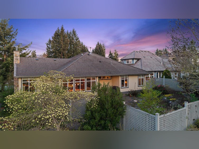 3363 Majestic Drive, Courtenay, BC, V9N 9X6 - 74