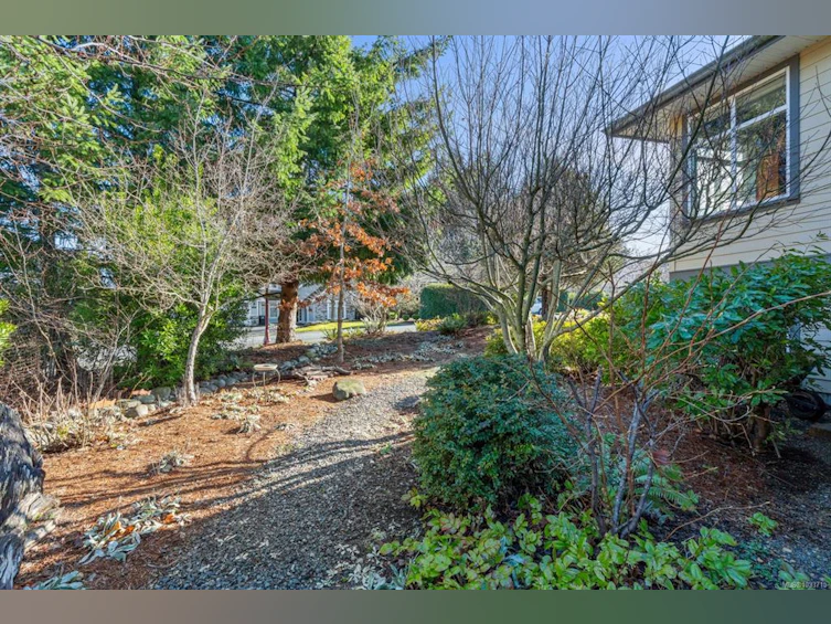 3363 Majestic Drive, Courtenay, BC, V9N 9X6 - 55
