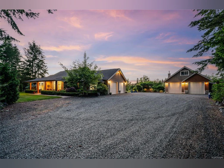 905 Rivers Edge Drive, Nanoose, BC, V9P 9L6 - 3