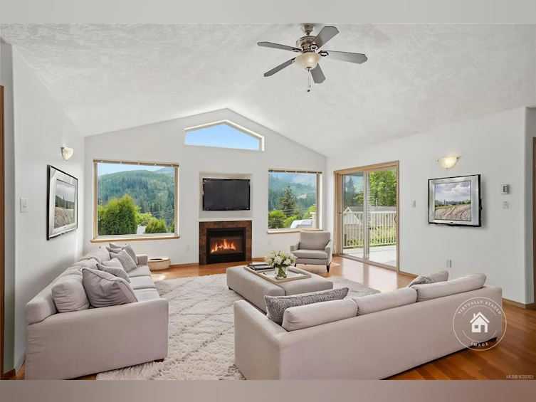 1758 Martini Way, Qualicum Beach, BC, V9K 2S3 - 3