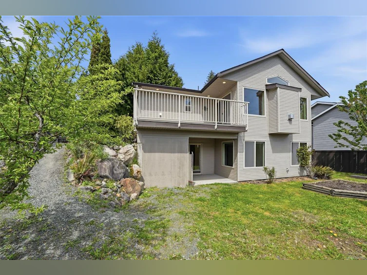 1758 Martini Way, Qualicum Beach, BC, V9K 2S3 - 32
