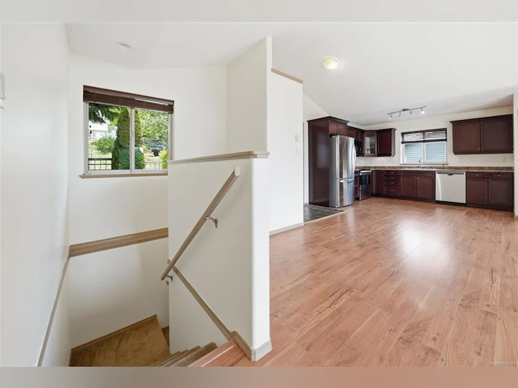 1758 Martini Way, Qualicum Beach, BC, V9K 2S3 - 24
