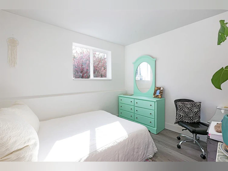 2815 Penrith Avenue, Cumberland, BC, V0R 1S0 - 15