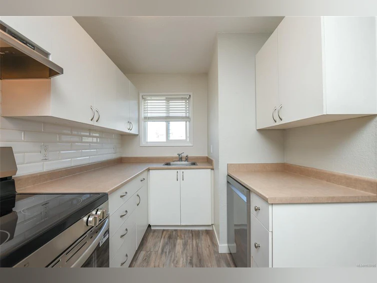 11-1720 13th Street, Courtenay, BC, V9N 6C1 - 4