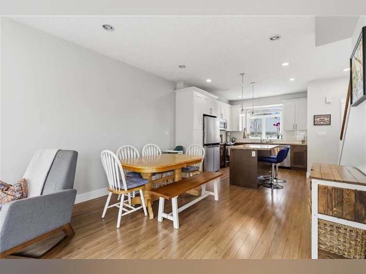 1-2918 Shelbourne Street, Victoria, BC, V8R 4M6 - 15