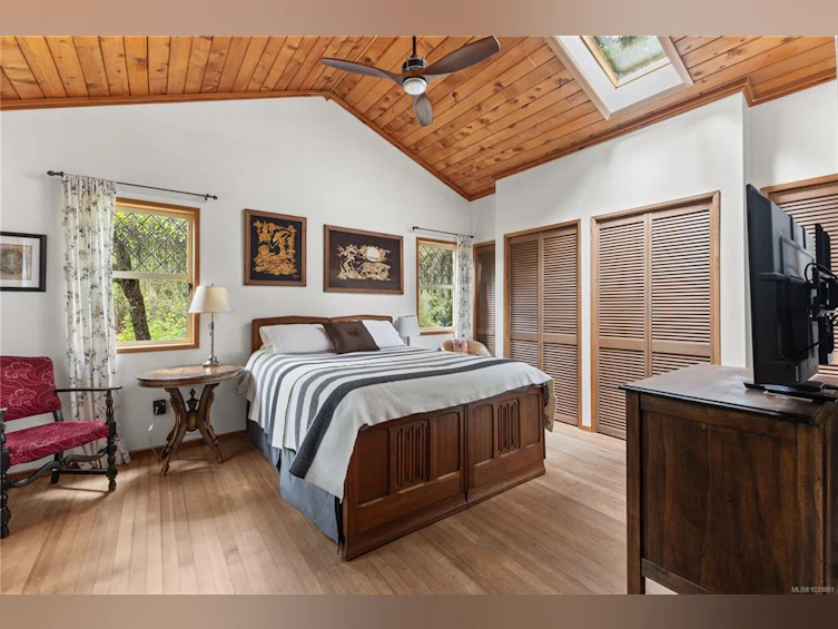 3856 Dohm Road, Black Creek, BC, V9J 1E7 - 19